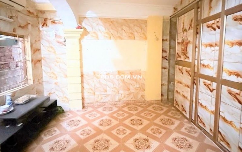 Bán nhà  ngõ 107 Lĩnh Nam 19m2 – 4T -1,18 Tỷ Ngõ nông,ko Qh
